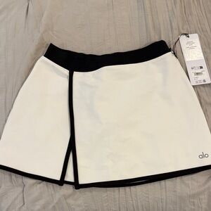 ALO Yoga Black and White Mini Skirt